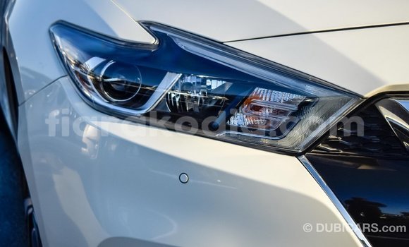 Hividy Nissan Maxima fotsy Car in Import - Dubai in Diana Hividy Nissan Maxima fotsy Car in Import - Dubai in Diana