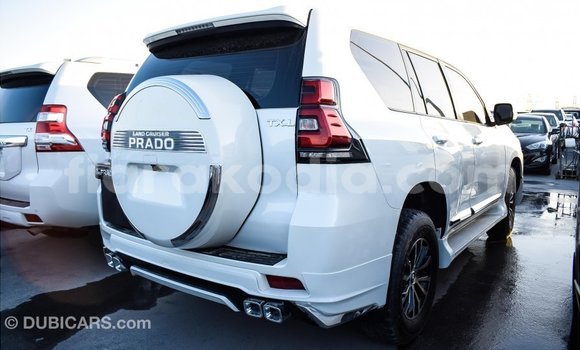 Hividy Toyota Prado fotsy Car in Import - Dubai in Diana Hividy Toyota Prado fotsy Car in Import - Dubai in Diana