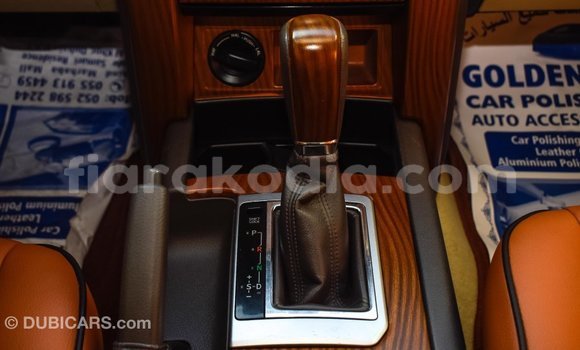 Hividy Toyota Prado fotsy Car in Import - Dubai in Diana Hividy Toyota Prado fotsy Car in Import - Dubai in Diana