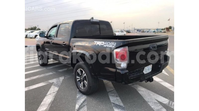 Big with watermark toyota tacoma diana import dubai 4336