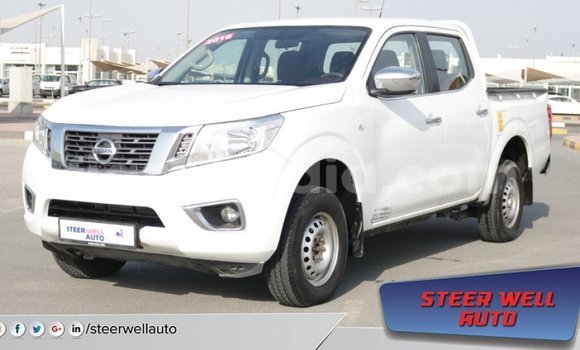 Hividy Nissan Navara fotsy Car in Import - Dubai in Diana Hividy Nissan Navara fotsy Car in Import - Dubai in Diana