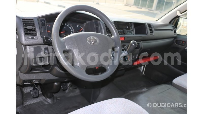 Big with watermark toyota hiace diana import dubai 4343