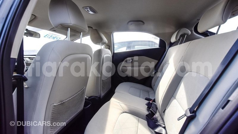 Big with watermark kia rio diana import dubai 4353