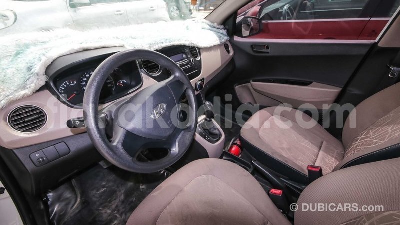 Big with watermark hyundai i10 diana import dubai 4358