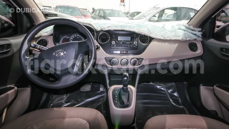 Big with watermark hyundai i10 diana import dubai 4358