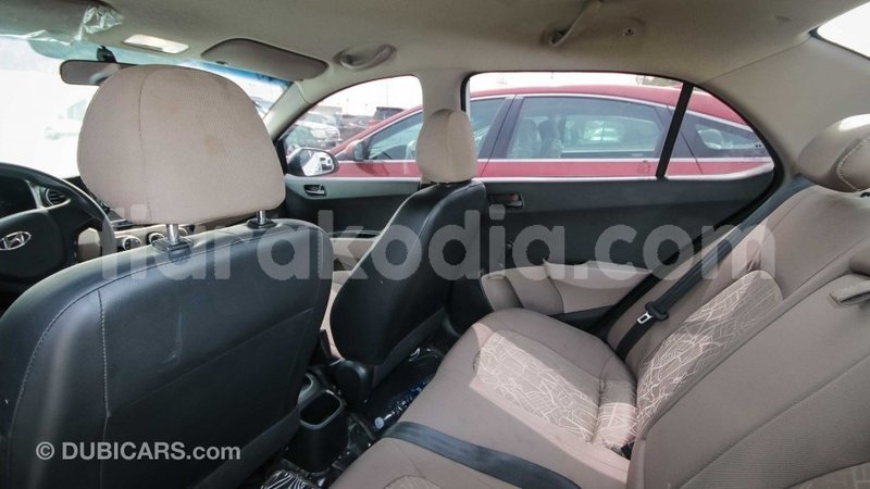 Big with watermark hyundai i10 diana import dubai 4358