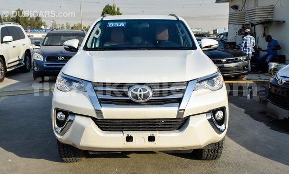 Hividy Toyota Fortuner fotsy Car in Import - Dubai in Diana Hividy Toyota Fortuner fotsy Car in Import - Dubai in Diana