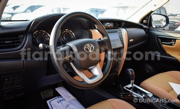 Hividy Toyota Fortuner fotsy Car in Import - Dubai in Diana Hividy Toyota Fortuner fotsy Car in Import - Dubai in Diana