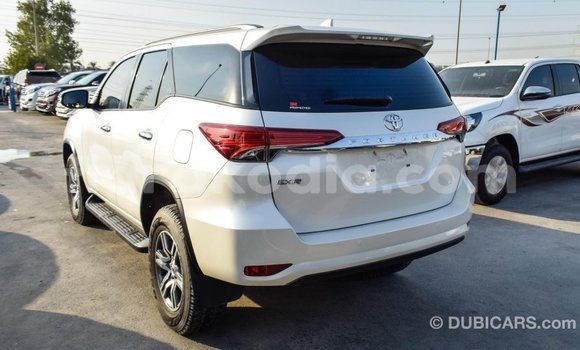 Hividy Toyota Fortuner fotsy Car in Import - Dubai in Diana Hividy Toyota Fortuner fotsy Car in Import - Dubai in Diana