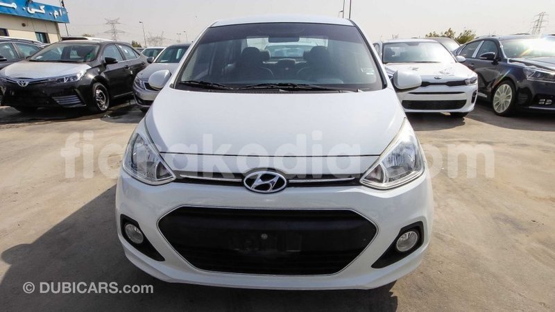 Big with watermark hyundai i10 diana import dubai 4373