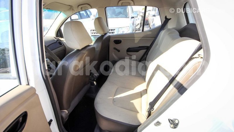 Big with watermark hyundai i10 diana import dubai 4376