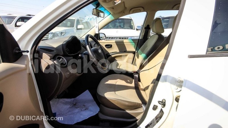 Big with watermark hyundai i10 diana import dubai 4376