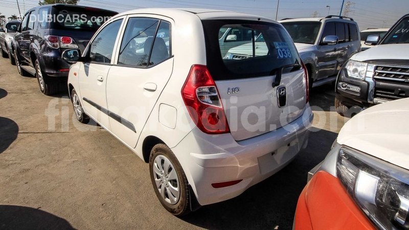 Big with watermark hyundai i10 diana import dubai 4376