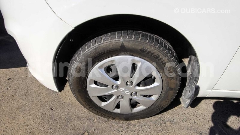 Big with watermark hyundai i10 diana import dubai 4376