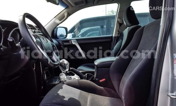 Acheter Import Voiture Toyota Prado Autre à Import - Dubai, Diana Acheter Import Voiture Toyota Prado Autre à Import - Dubai, Diana