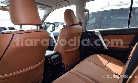 Hividy Toyota Prado fotsy Car in Import - Dubai in Diana Hividy Toyota Prado fotsy Car in Import - Dubai in Diana