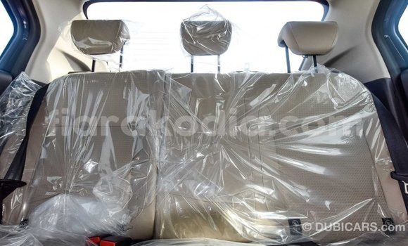 Acheter Import Voiture Renault Symbol Bleu à Import - Dubai, Diana Acheter Import Voiture Renault Symbol Bleu à Import - Dubai, Diana