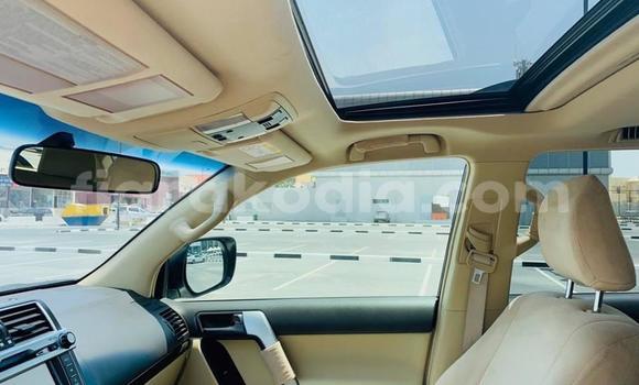 Acheter Occasion Voiture Toyota Land Cruiser Prado Blanc à Antananarivo, Analamanga Acheter Occasion Voiture Toyota Land Cruiser Prado Blanc à Antananarivo, Analamanga