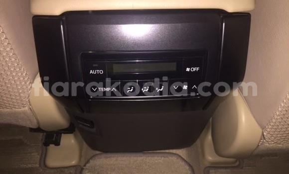 Acheter Occasion Voiture Toyota Land Cruiser Prado Noir à Antananarivo, Analamanga Acheter Occasion Voiture Toyota Land Cruiser Prado Noir à Antananarivo, Analamanga