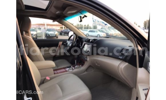 Hividy Toyota Highlander Black Car in Import - Dubai in Diana Hividy Toyota Highlander Black Car in Import - Dubai in Diana