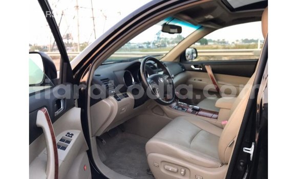 Hividy Toyota Highlander Black Car in Import - Dubai in Diana Hividy Toyota Highlander Black Car in Import - Dubai in Diana