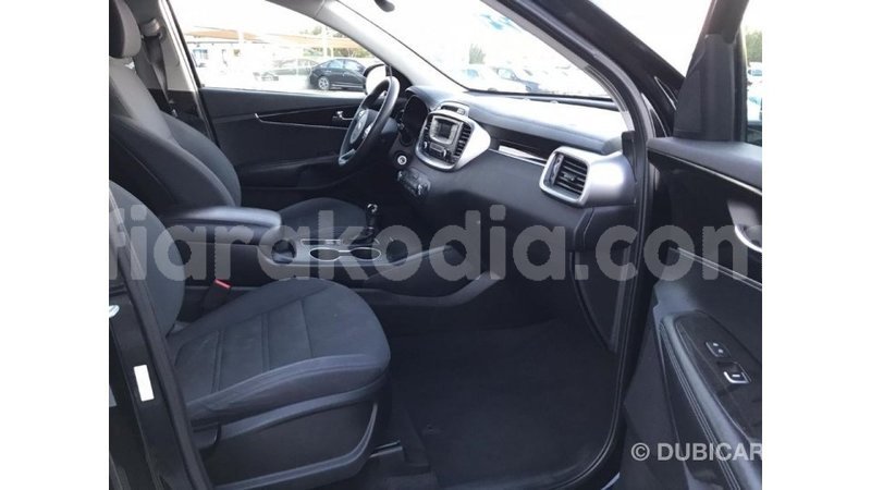 Big with watermark kia sorento diana import dubai 4439