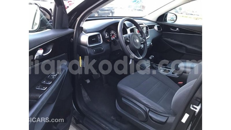 Big with watermark kia sorento diana import dubai 4439