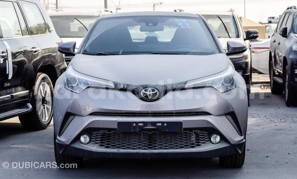 Acheter Import Voiture Toyota C-HR Autre à Import - Dubai, Diana Acheter Import Voiture Toyota C-HR Autre à Import - Dubai, Diana