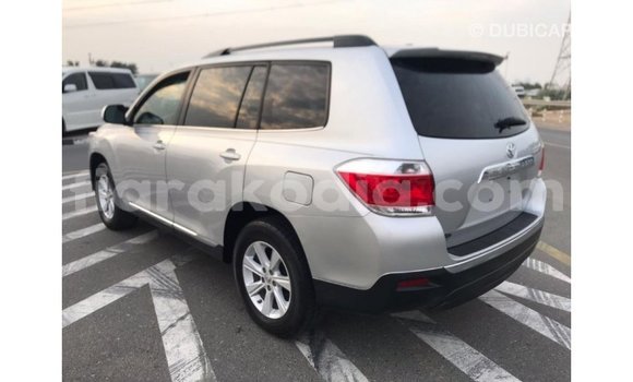Hividy Toyota Highlander Hafa Car in Import - Dubai in Diana Hividy Toyota Highlander Hafa Car in Import - Dubai in Diana