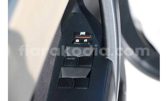 Hividy Toyota Corolla fotsy Car in Import - Dubai in Diana Hividy Toyota Corolla fotsy Car in Import - Dubai in Diana