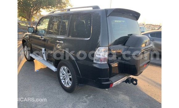 Hividy Mitsubishi Pajero Black Car in Import - Dubai in Diana Hividy Mitsubishi Pajero Black Car in Import - Dubai in Diana