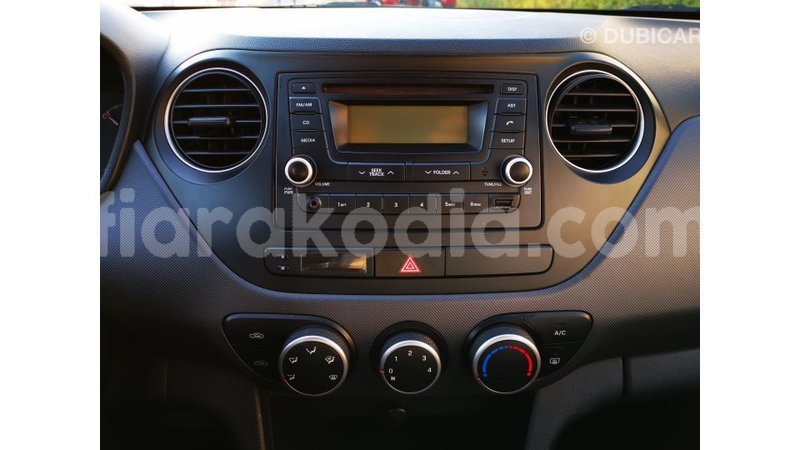 Big with watermark hyundai i10 diana import dubai 4471