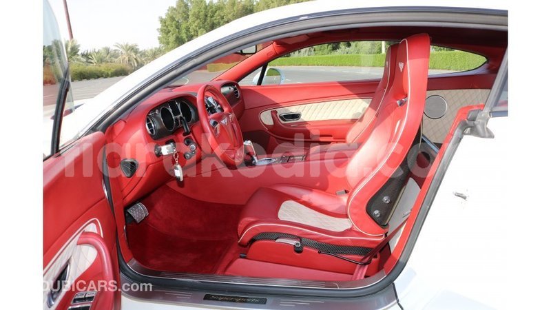 Big with watermark bentley continental diana import dubai 4474