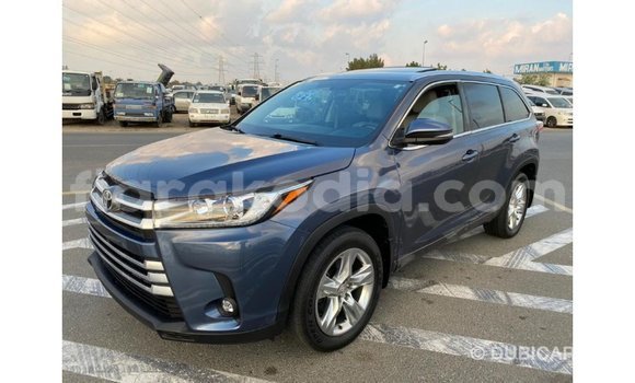 Buy Import Toyota Highlander Blue Car in Import - Dubai in Diana Buy Import Toyota Highlander Blue Car in Import - Dubai in Diana