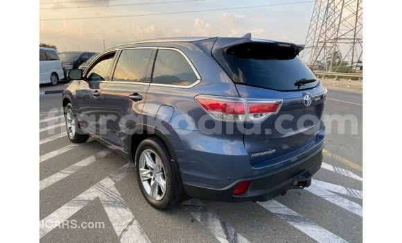 Buy Import Toyota Highlander Blue Car in Import - Dubai in Diana Buy Import Toyota Highlander Blue Car in Import - Dubai in Diana