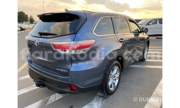 Buy Import Toyota Highlander Blue Car in Import - Dubai in Diana Buy Import Toyota Highlander Blue Car in Import - Dubai in Diana