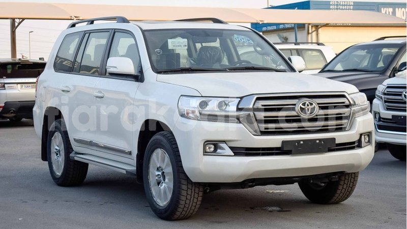 Big with watermark toyota land cruiser diana import dubai 4488