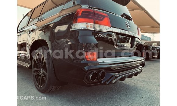 Acheter Import Voiture Toyota Land Cruiser Noir à Import - Dubai, Diana Acheter Import Voiture Toyota Land Cruiser Noir à Import - Dubai, Diana