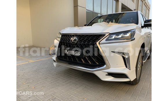 Hividy Lexus LX fotsy Car in Import - Dubai in Diana Hividy Lexus LX fotsy Car in Import - Dubai in Diana