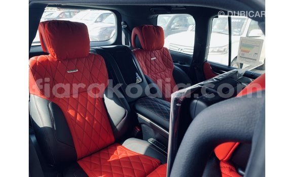 Acheter Import Voiture Lexus LX Noir à Import - Dubai, Diana Acheter Import Voiture Lexus LX Noir à Import - Dubai, Diana