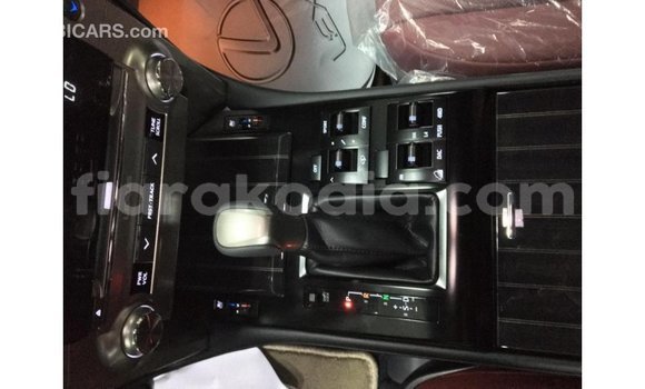 Acheter Import Voiture Lexus GX Blanc à Import - Dubai, Diana Acheter Import Voiture Lexus GX Blanc à Import - Dubai, Diana