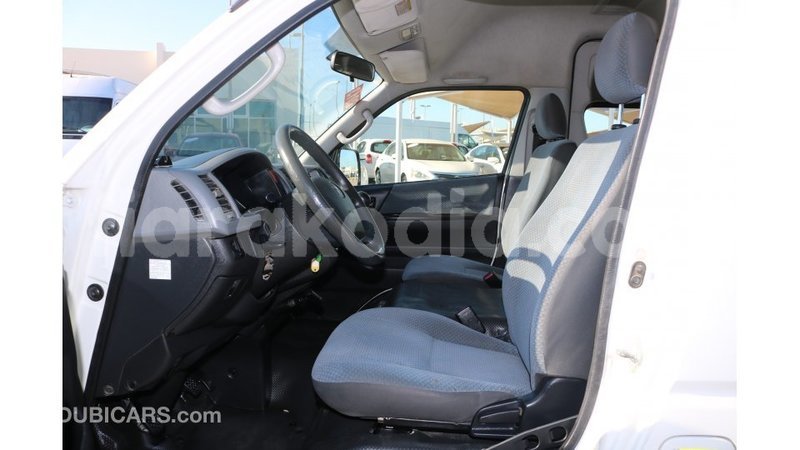 Big with watermark toyota hiace diana import dubai 4520