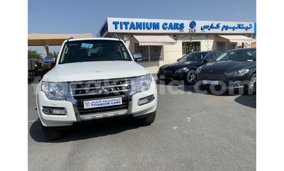 Hividy Mitsubishi Pajero fotsy Car in Import - Dubai in Diana Hividy Mitsubishi Pajero fotsy Car in Import - Dubai in Diana