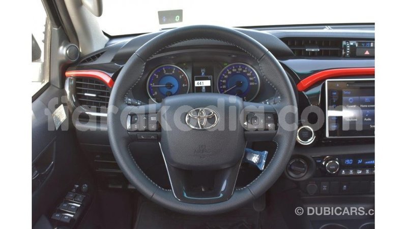 Big with watermark toyota hilux diana import dubai 4550