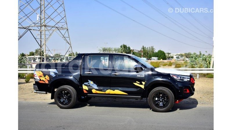 Big with watermark toyota hilux diana import dubai 4550