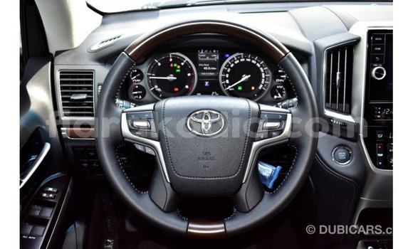 Hividy Toyota Land Cruiser Hafa Car in Import - Dubai in Diana Hividy Toyota Land Cruiser Hafa Car in Import - Dubai in Diana