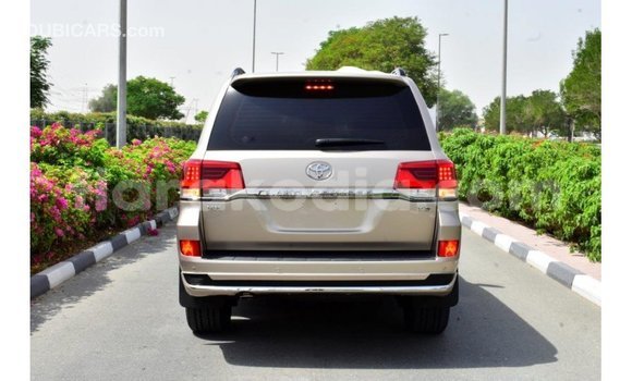 Hividy Toyota Land Cruiser Hafa Car in Import - Dubai in Diana Hividy Toyota Land Cruiser Hafa Car in Import - Dubai in Diana
