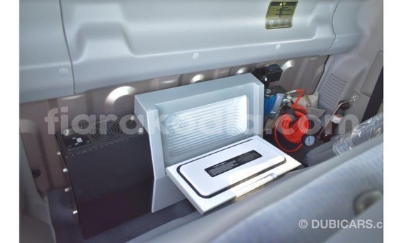 Acheter Import Voiture Toyota Land Cruiser Autre à Import - Dubai, Diana Acheter Import Voiture Toyota Land Cruiser Autre à Import - Dubai, Diana