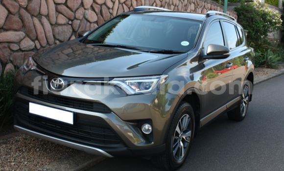 Acheter Occasion Voiture Toyota RAV4 Autre à Antananarivo au Analamanga Acheter Occasion Voiture Toyota RAV4 Autre à Antananarivo au Analamanga