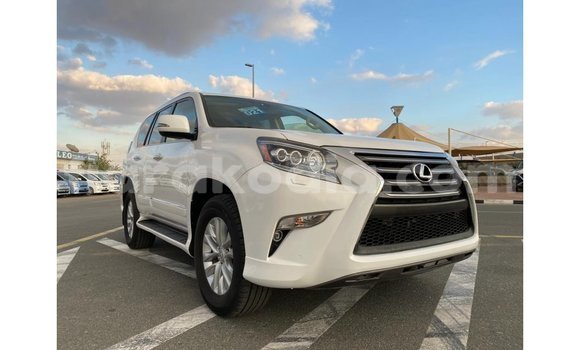 Acheter Import Voiture Lexus GX Blanc à Import - Dubai, Diana Acheter Import Voiture Lexus GX Blanc à Import - Dubai, Diana